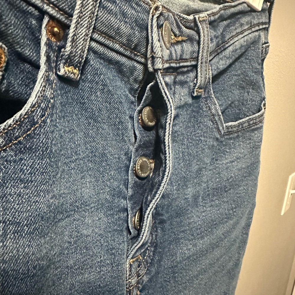 Universal Thread Mid Rise 80s Slim - Picture 3 of 6
